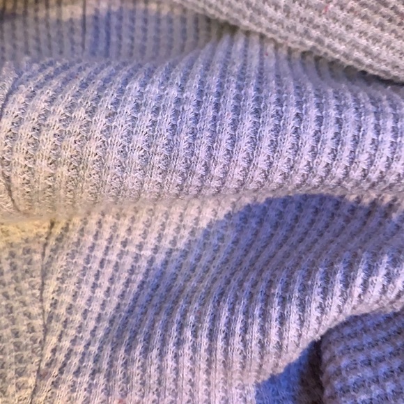 ABERCROMBIE- preowned , size small. - Picture 4 of 6